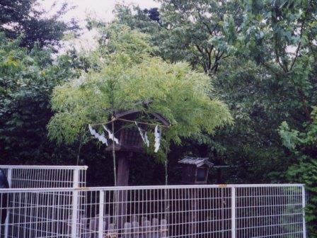 灯籠立ての写真