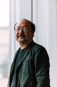 鳥取県立美術館 館長 尾崎信一郎さん写真