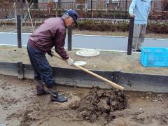 田おこしの様子