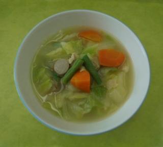 野菜とじゃがいものスープ
