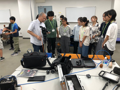 機材取扱いの練習の様子3