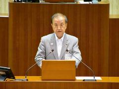 一般質問に答弁