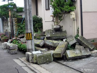 コンクリートブロック塀が倒壊したときの様子（2）