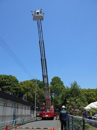 はしご車の画像